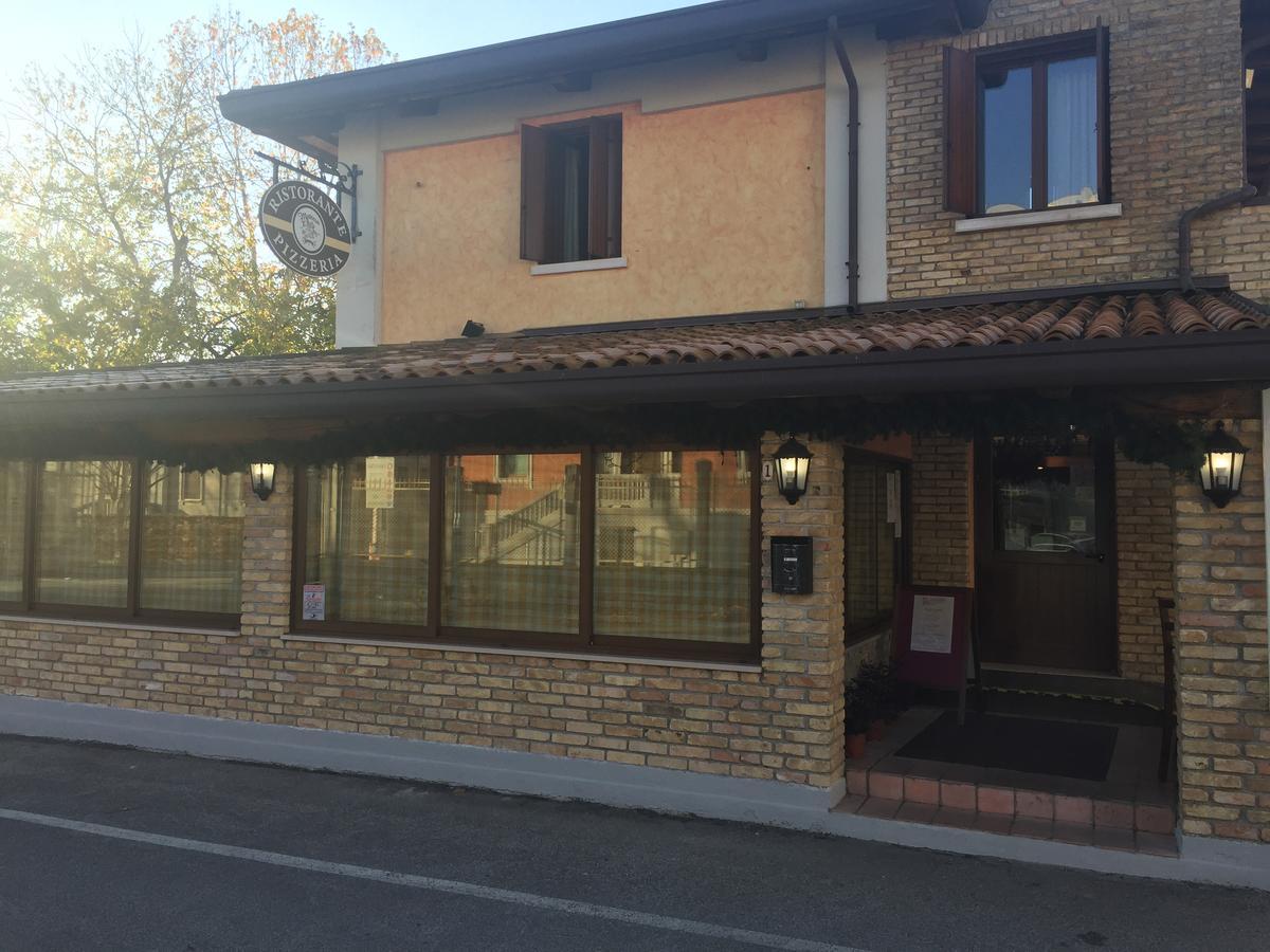 Hotel Ristorante "La Stazione" Cordovado Exteriér fotografie